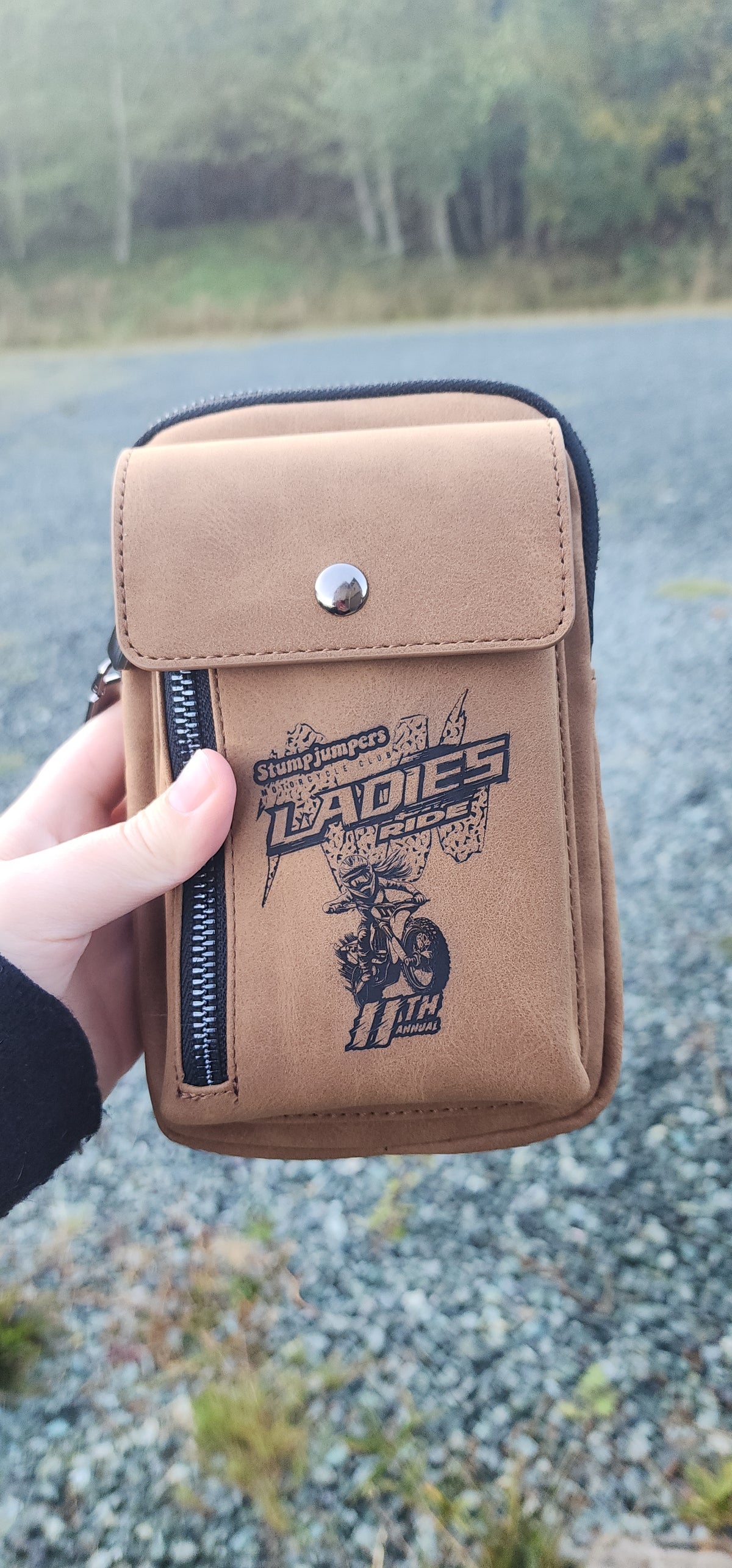 Stumpjumpers Ladies Ride Crossbody Bag